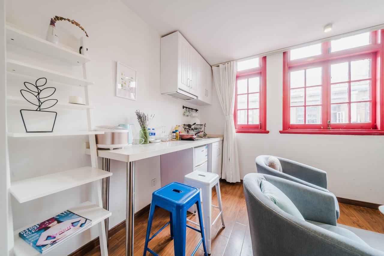 Homestay Cozy Location 302